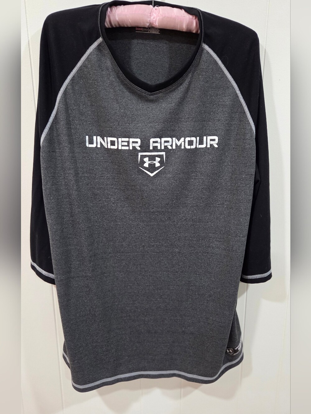 Under Armour Baseball HeatGear 3/4 Sleeve Raglan Shirt XL Gray Black Loose